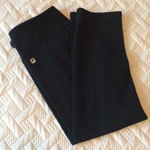 Black Fabletics Crops